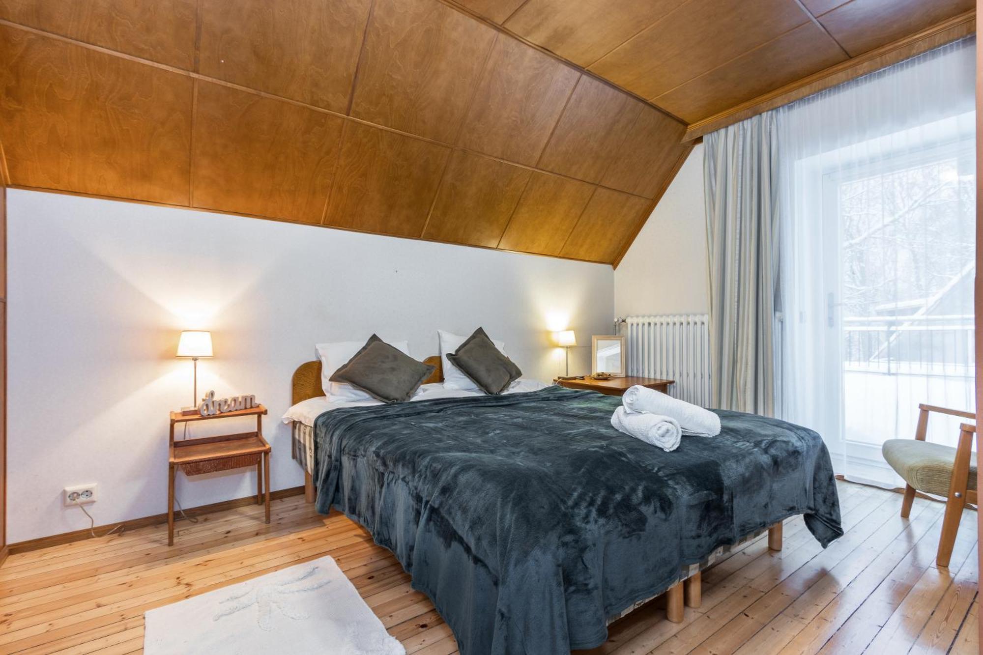 Kadriorg By Rikas Hotels Tallinn Bagian luar foto