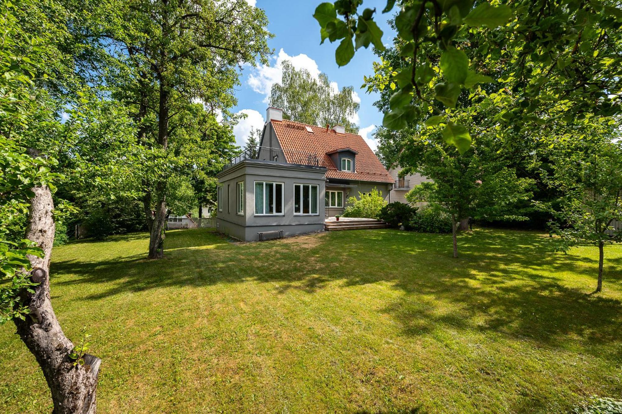 Kadriorg By Rikas Hotels Tallinn Bagian luar foto